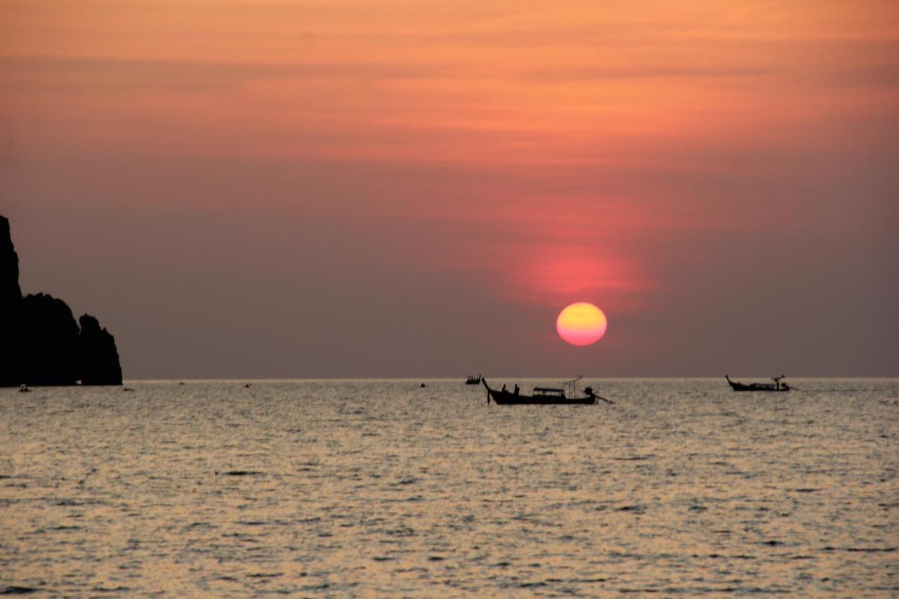 Phi Phi Seaside Bungalow Eksteriør bilde