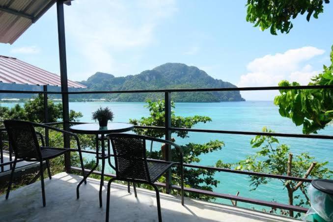 Phi Phi Seaside Bungalow Eksteriør bilde